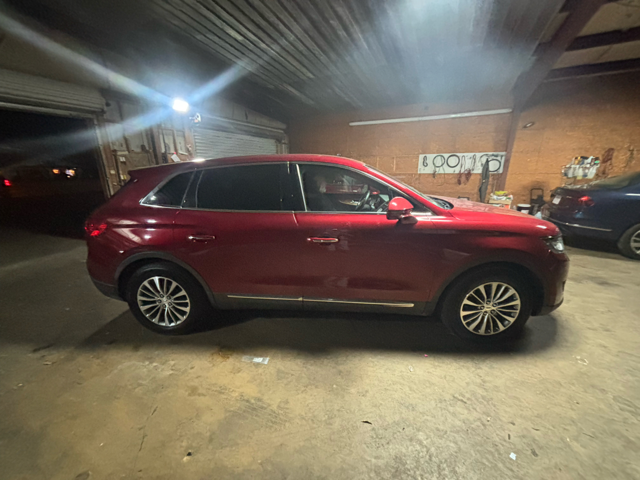 Lincoln MKX FWD 4dr Select 2016