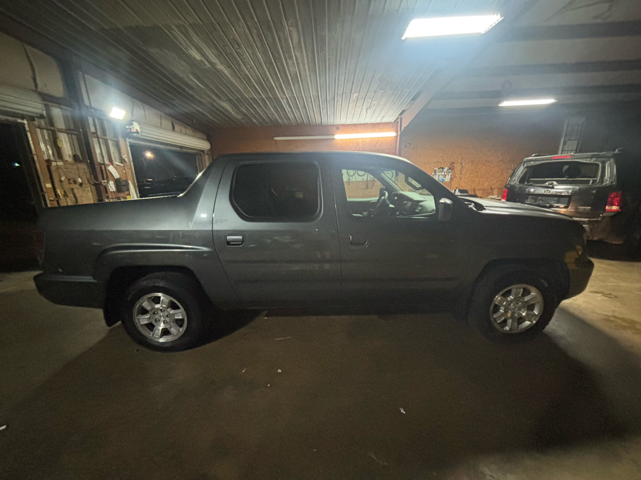 Honda Ridgeline 4WD Crew Cab RTS 2012