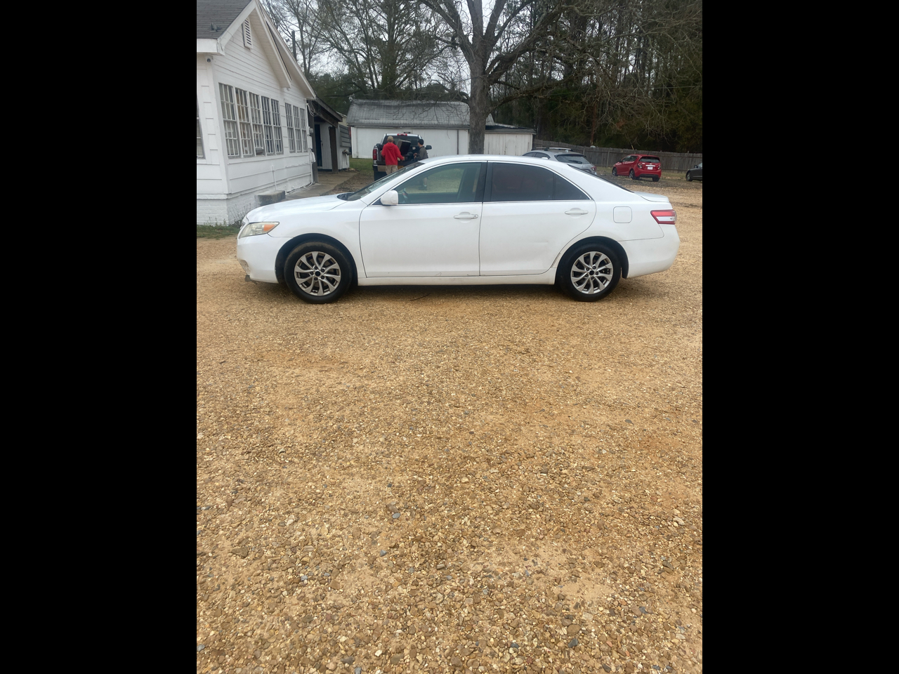 2011 Toyota Camry 4dr Sdn I4 Man LE (Natl)