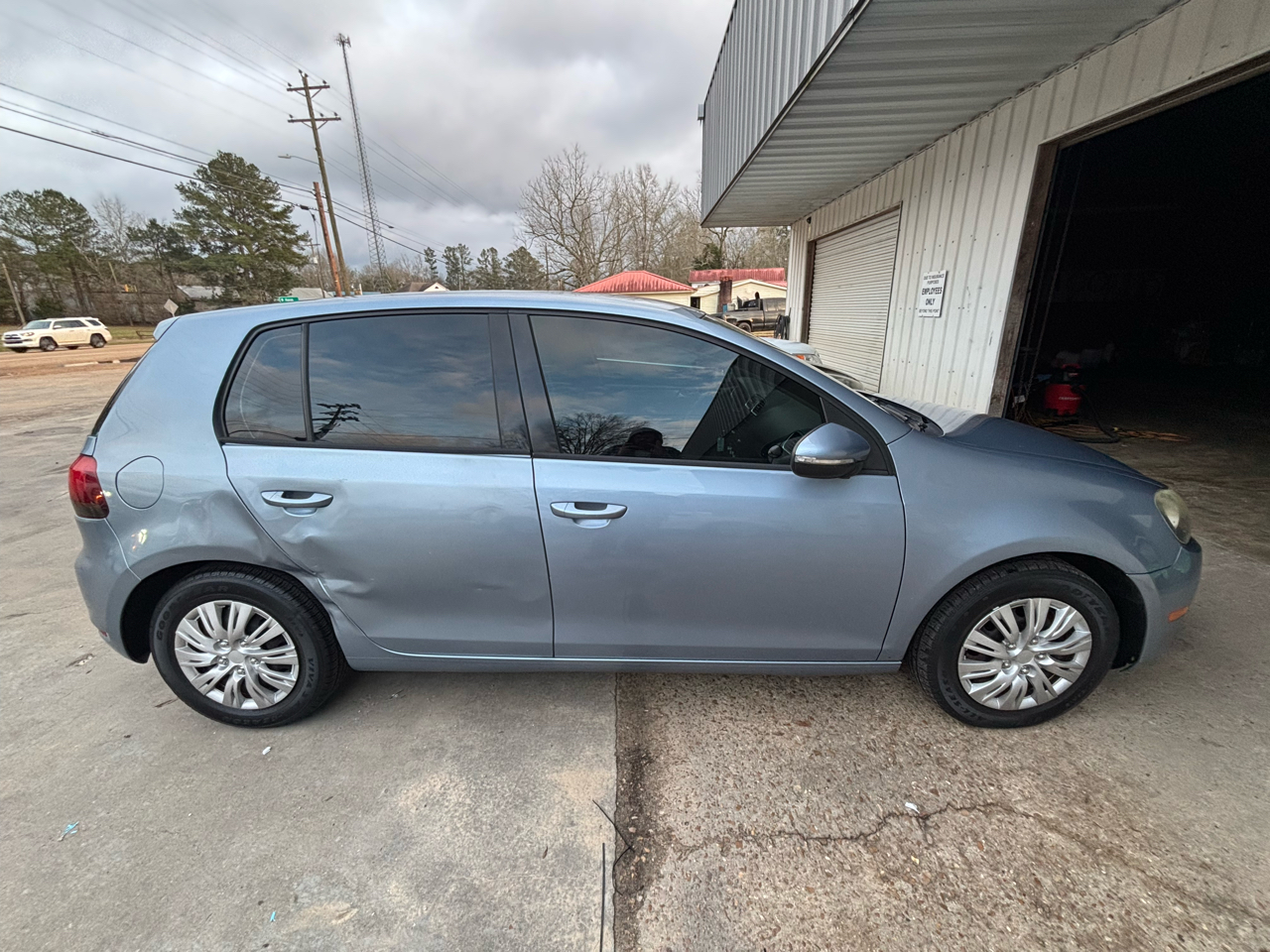 Volkswagen Golf 4dr HB Auto 2011