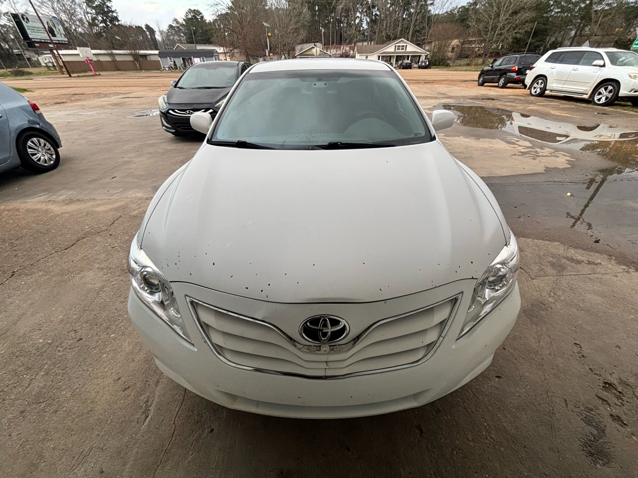 Toyota Camry 4dr Sdn I4 Man (Natl) 2010