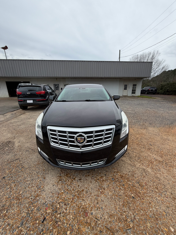 Cadillac XTS 4dr Sdn Luxury FWD 2014