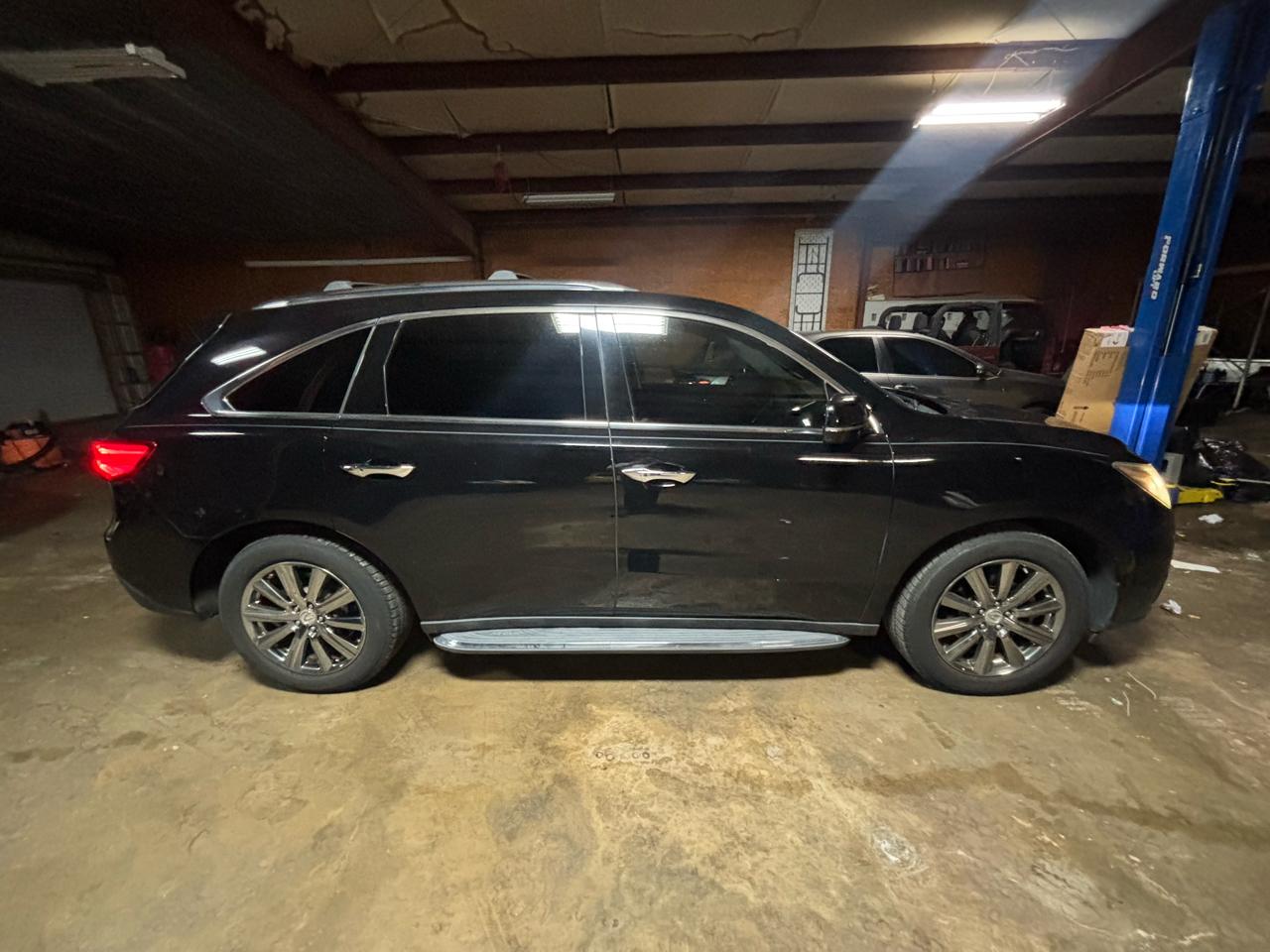 Acura MDX SH-AWD 4dr Advance/Entertainment Pkg 2015