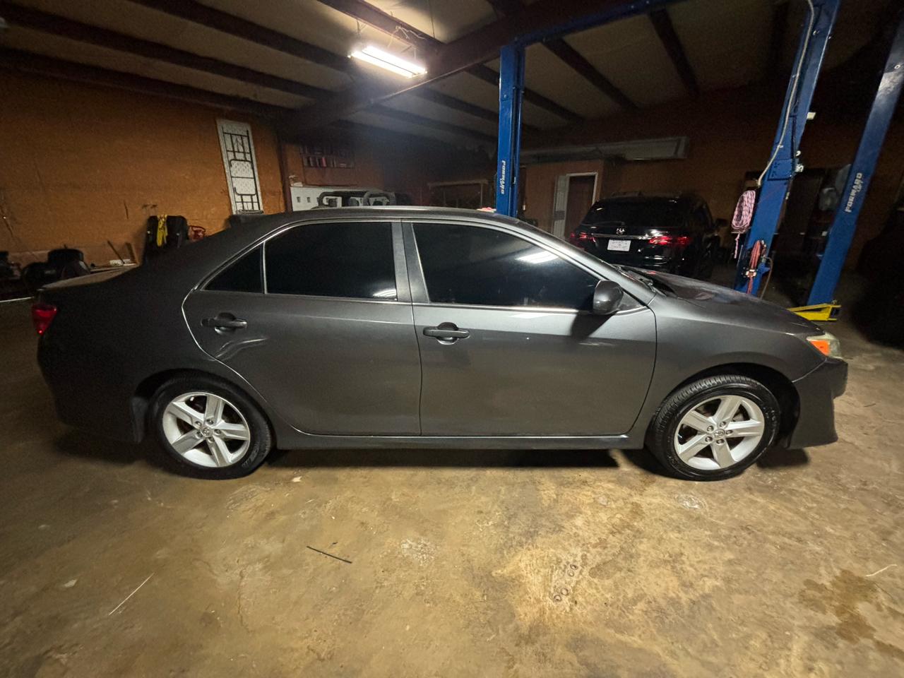 Toyota Camry 2014.5 4dr Sdn I4 Auto SE Sport (Natl) 2014