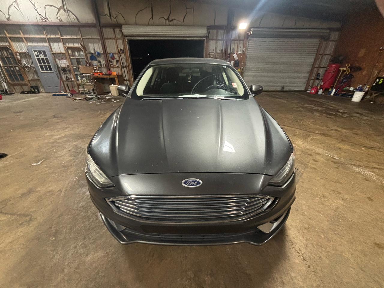 Ford Fusion S FWD 2017