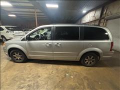 2008 Chrysler Town & Country 