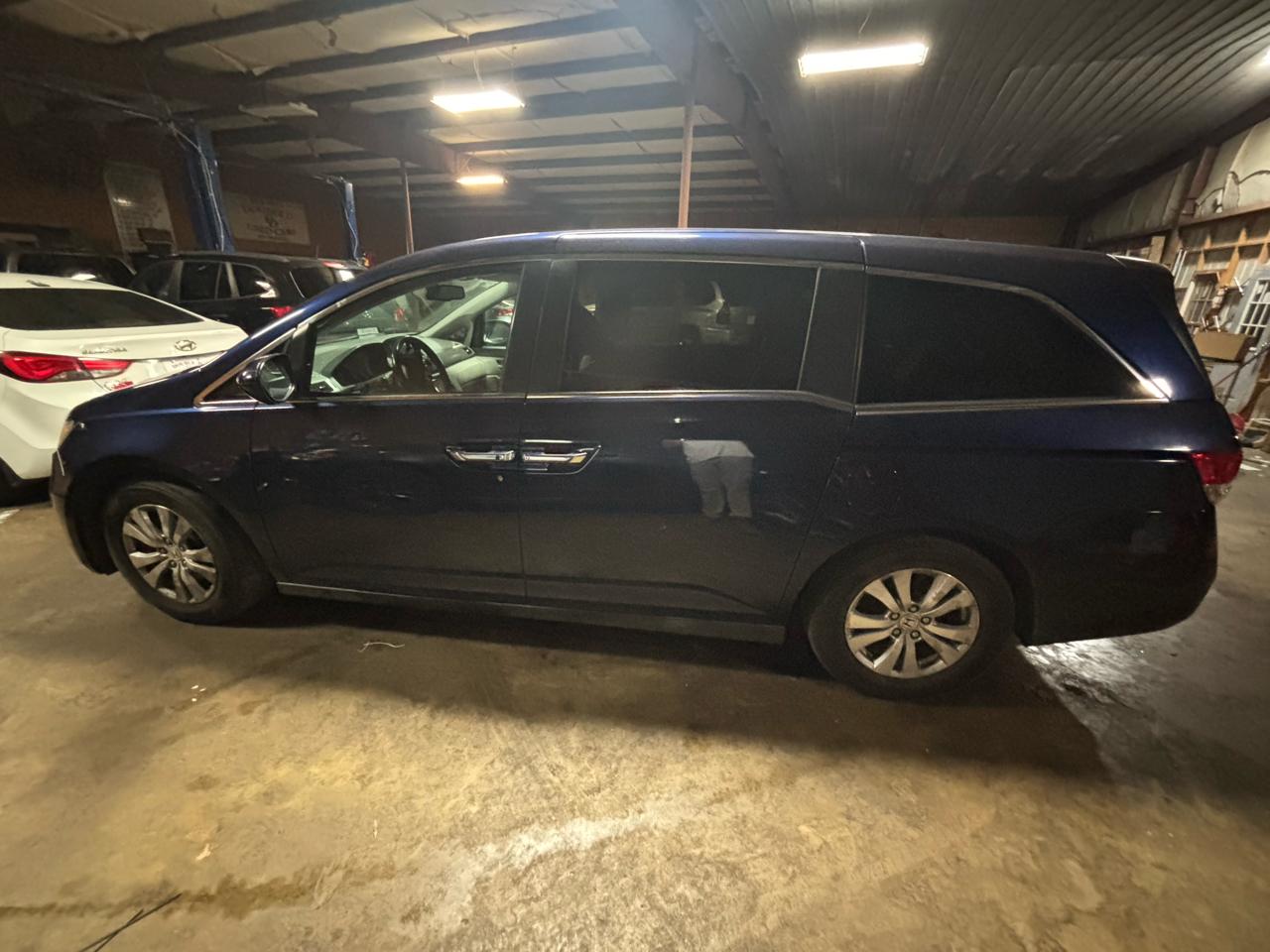 2016 Honda Odyssey 5dr EX-L w/Navi