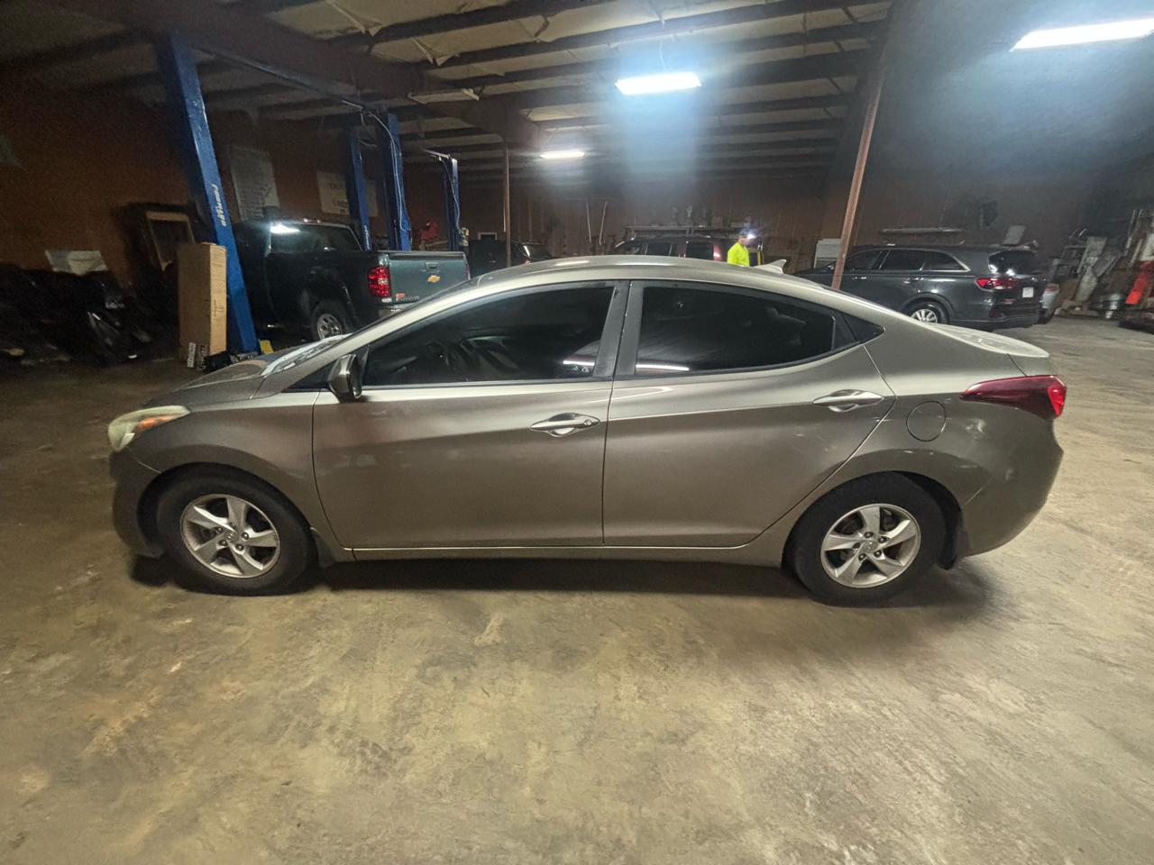 Hyundai Elantra 4dr Sdn Auto SE (Alabama Plant) 2014
