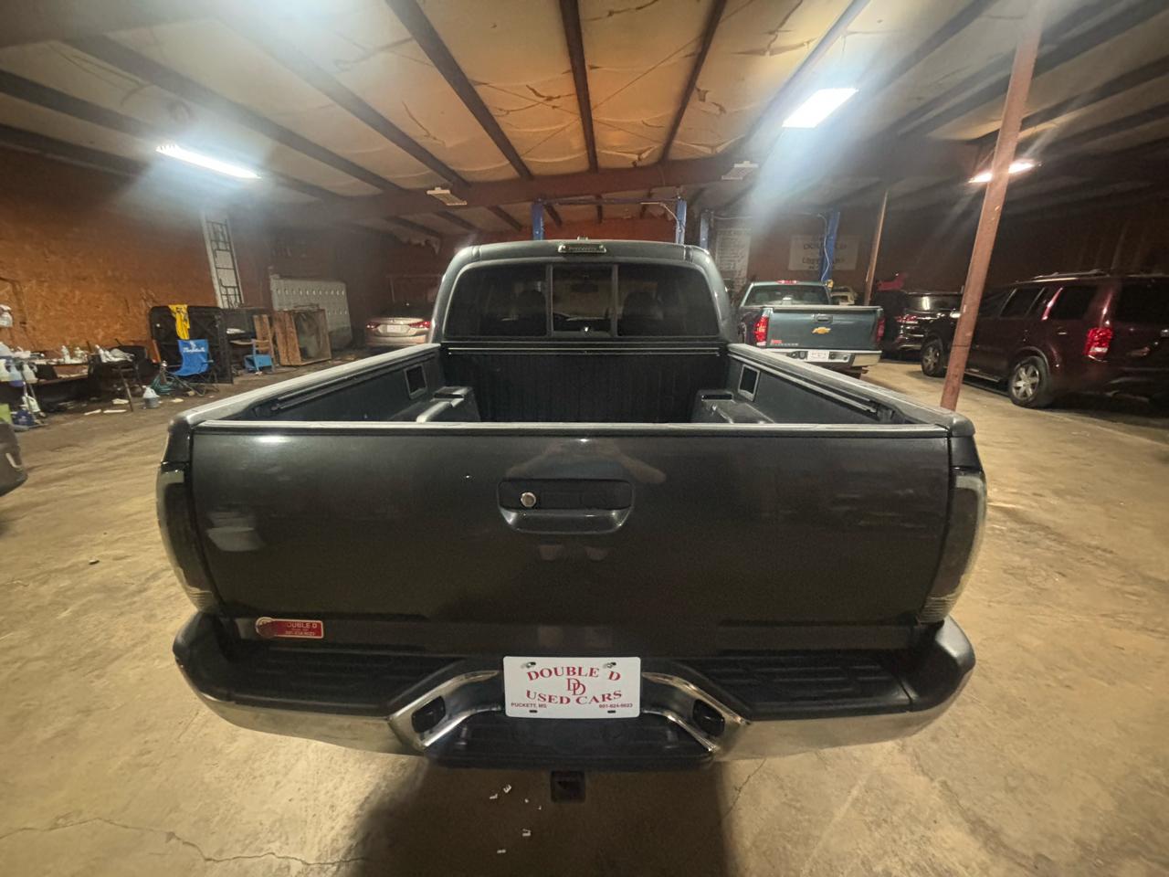 Toyota Tacoma 2WD Double V6 AT PreRunner (Natl) 2011