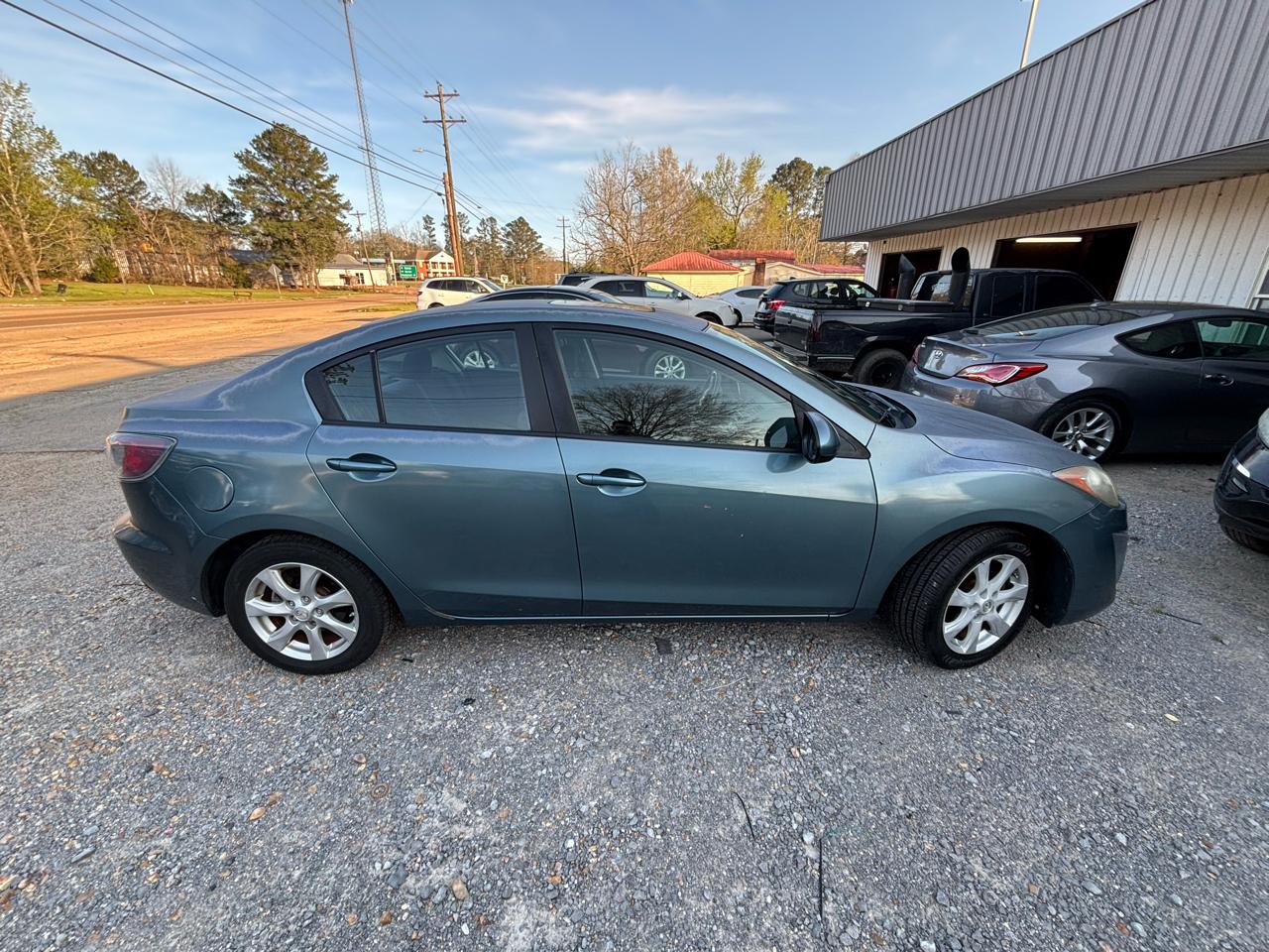 Mazda MAZDA3 4dr Sdn Auto i Touring 2011