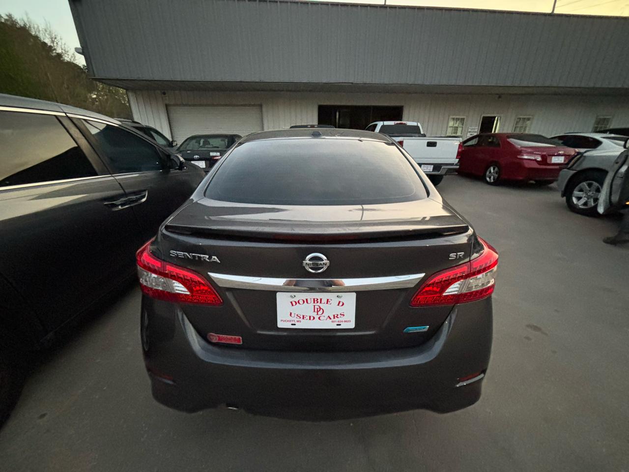 Nissan Sentra 4dr Sdn I4 CVT SR 2014