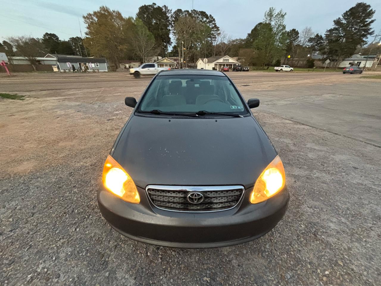 Toyota Corolla 4dr Sdn Man CE (Natl) 2008