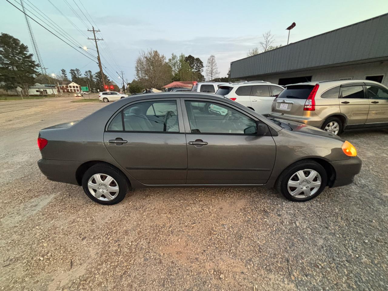 Toyota Corolla 4dr Sdn Man CE (Natl) 2008