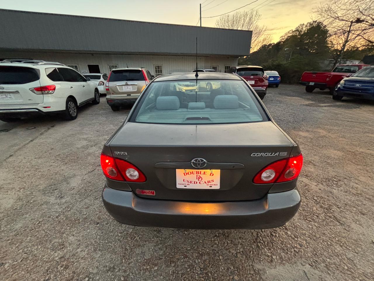 Toyota Corolla 4dr Sdn Man CE (Natl) 2008