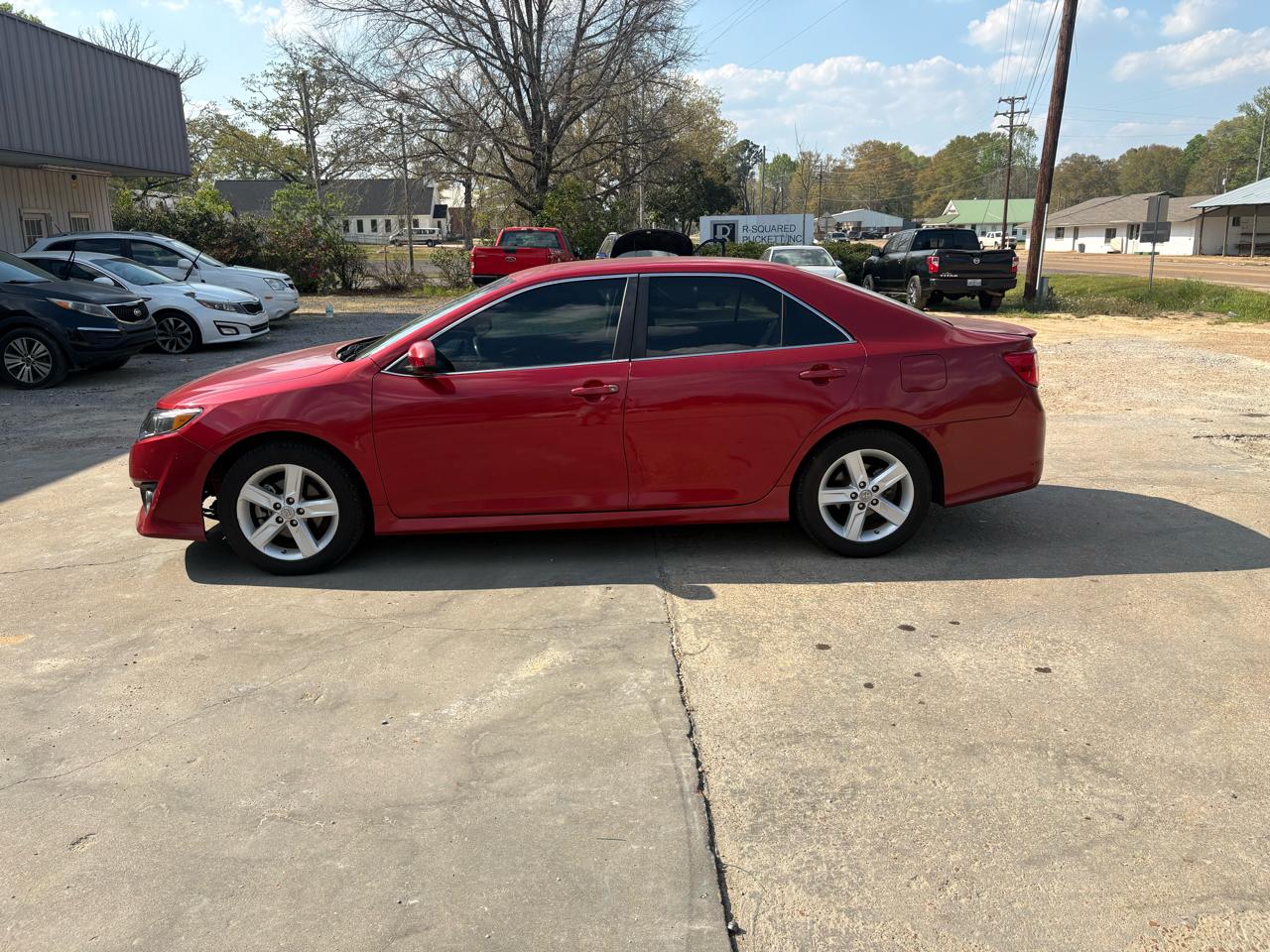 2012 Toyota Camry 4dr Sdn I4 Auto SE Sport Limited Edition (Natl)