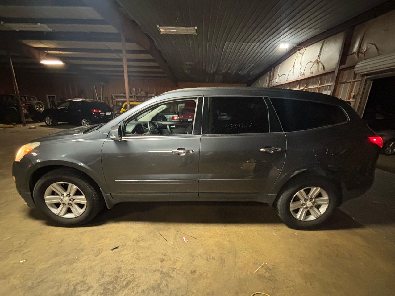 2013 Chevrolet Traverse FWD 4dr LT w/1LT