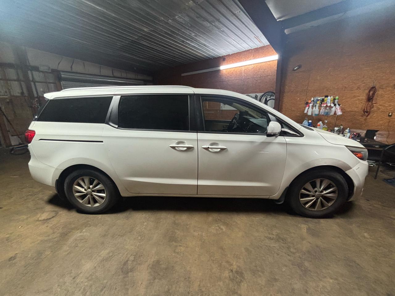 Kia Sedona 4dr Wgn LX 2016