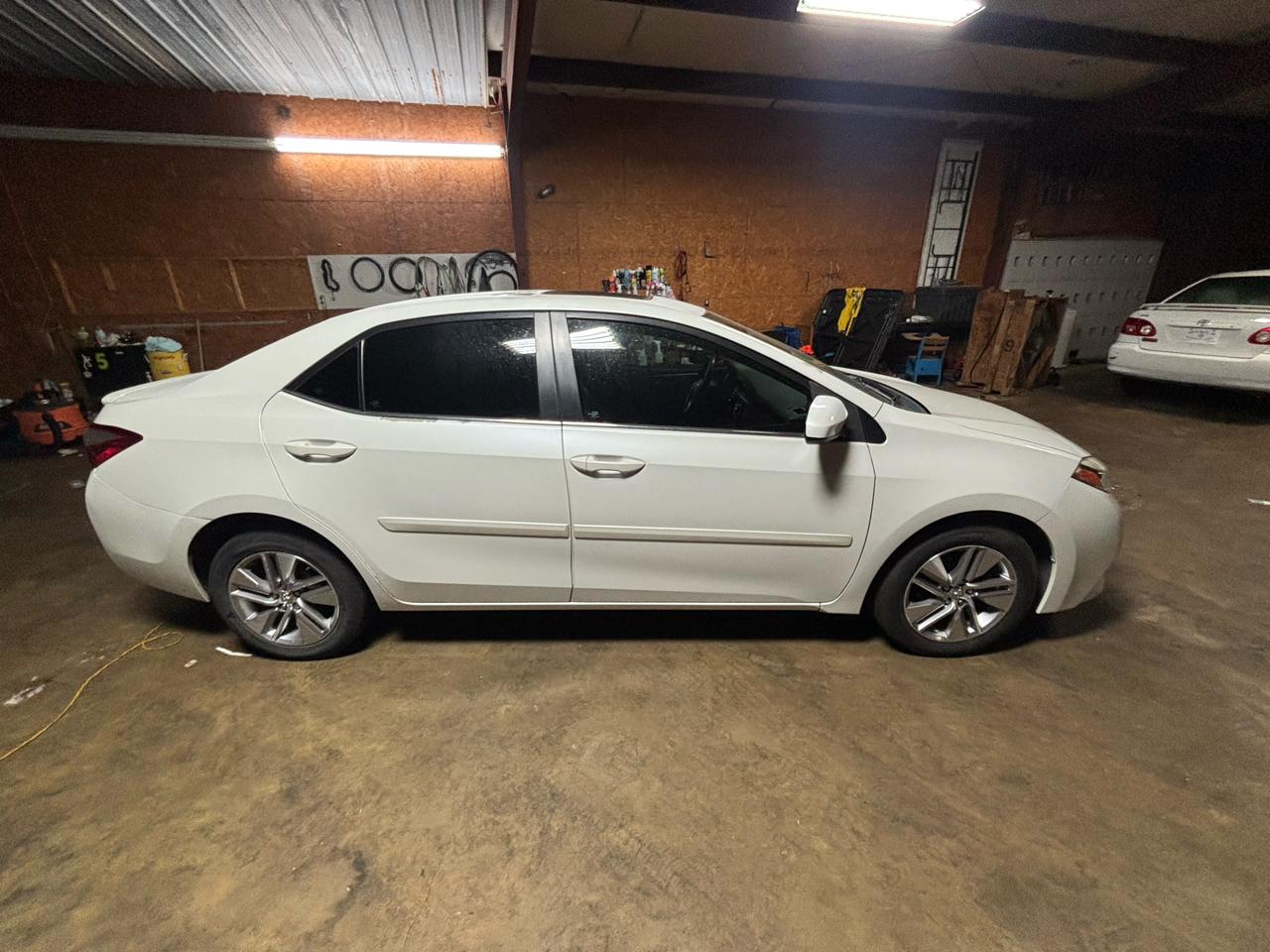 Toyota Corolla 4dr Sdn CVT LE ECO (Natl) 2016