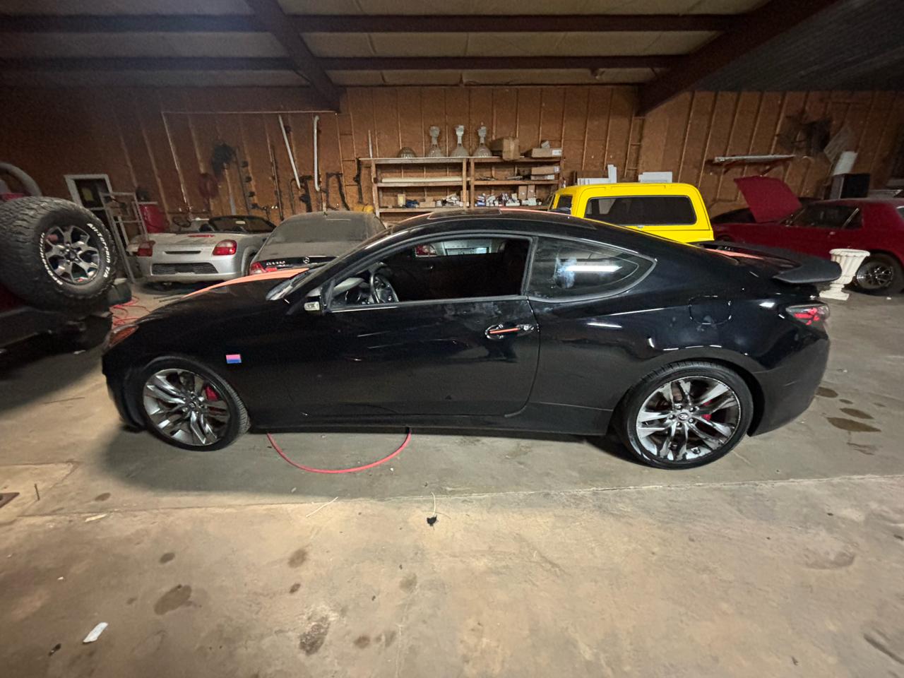 2015 Hyundai Genesis Coupe 2dr 3.8L Auto Ultimate w/Tan Seats