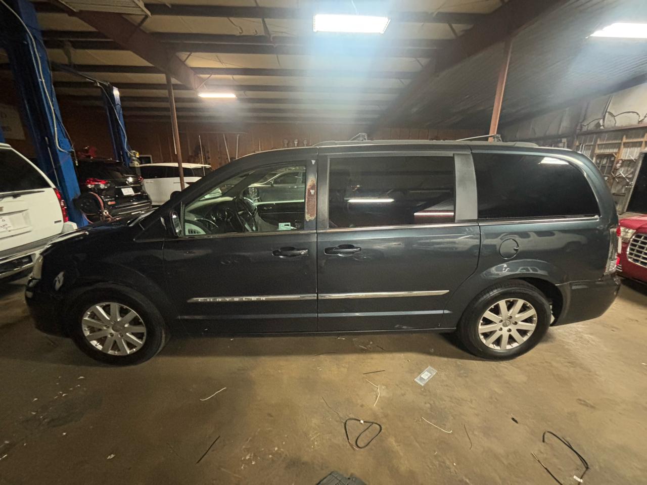 2014 Chrysler Town & Country 4dr Wgn Touring