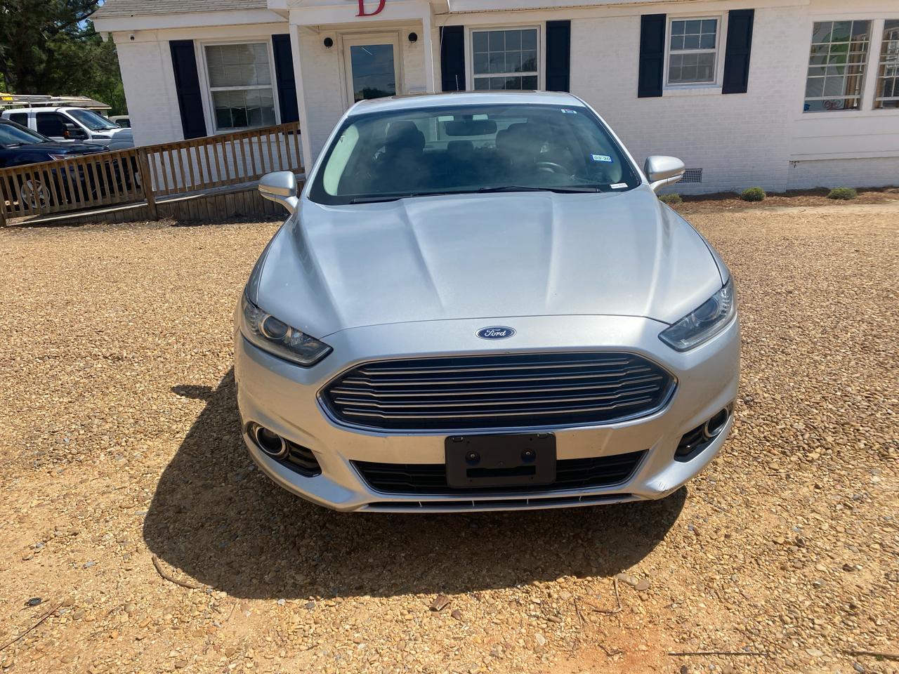 Ford Fusion 4dr Sdn Titanium FWD 2015