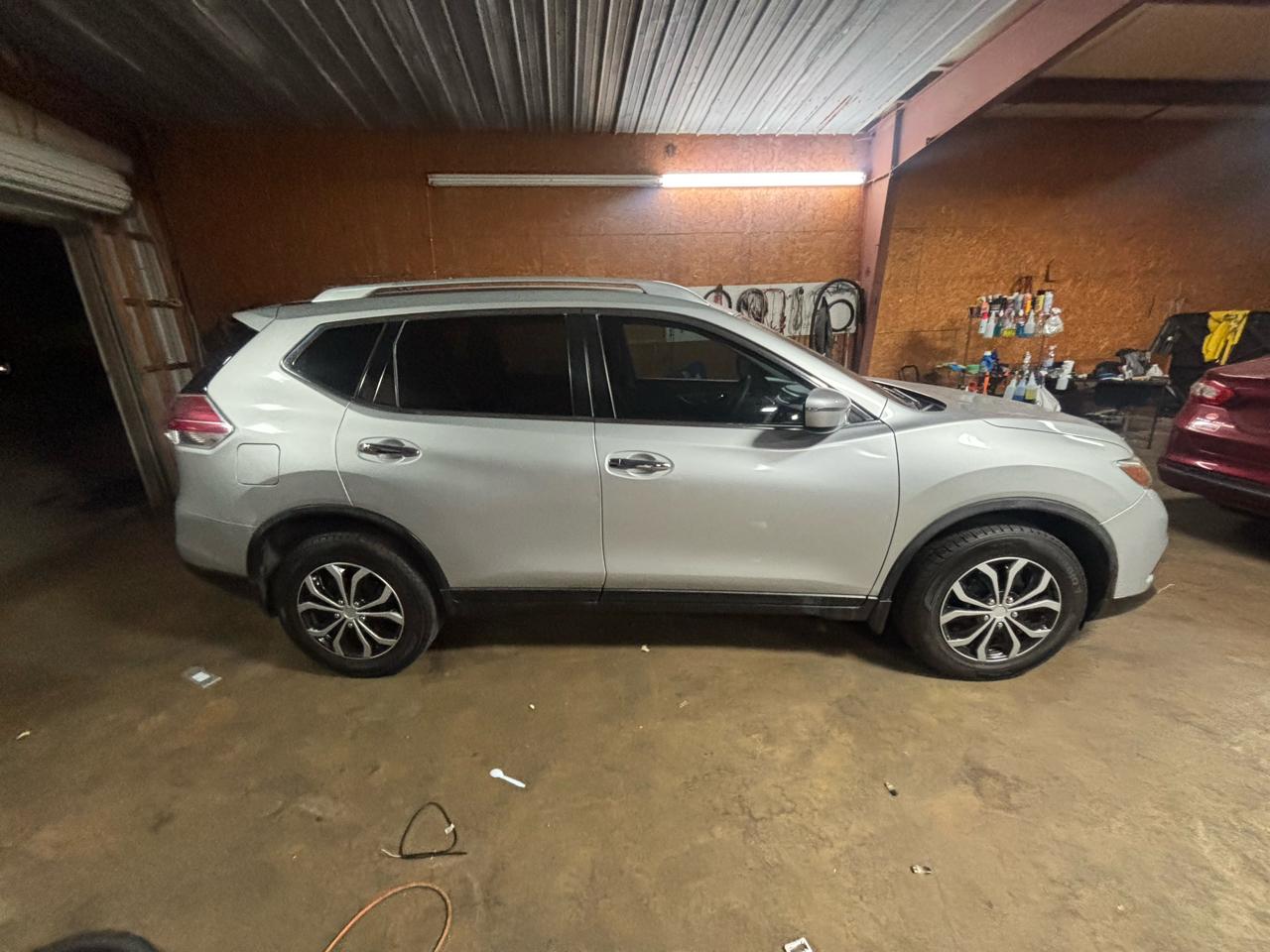 Nissan Rogue FWD 4dr S 2016