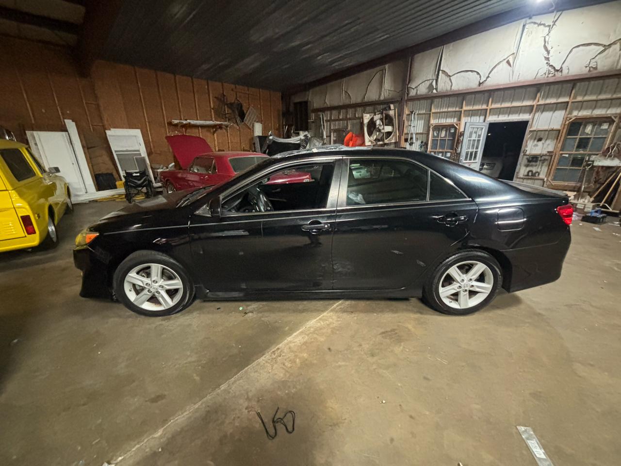 2012 Toyota Camry 4dr Sdn I4 Auto L (Natl)