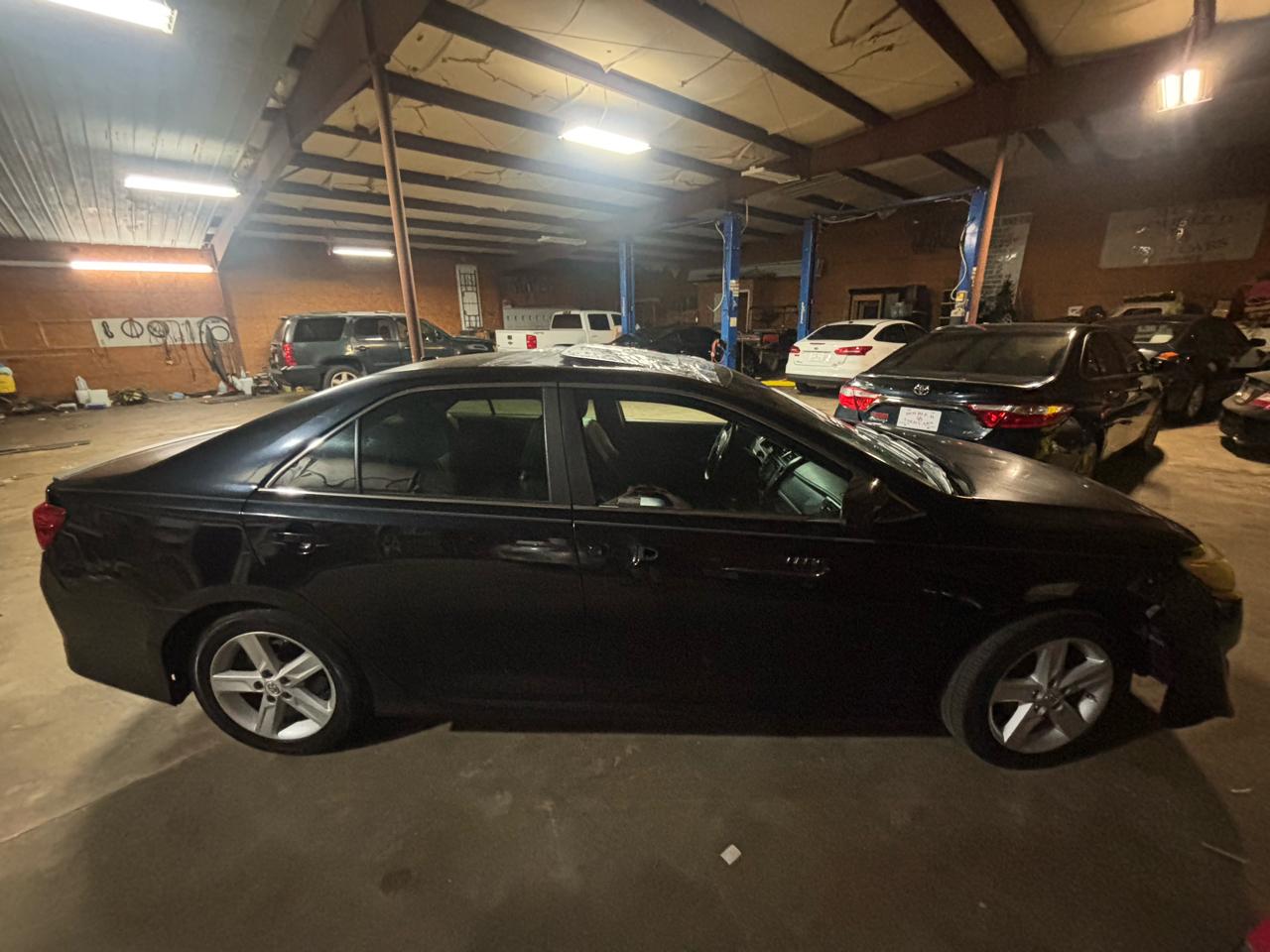 Toyota Camry 4dr Sdn I4 Auto SE Sport Limited Edition (Natl) 2012