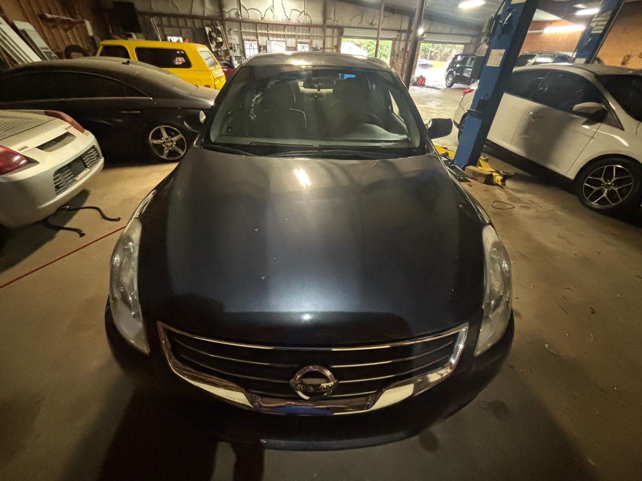 Nissan Altima 4dr Sdn I4 CVT 2.5 2011