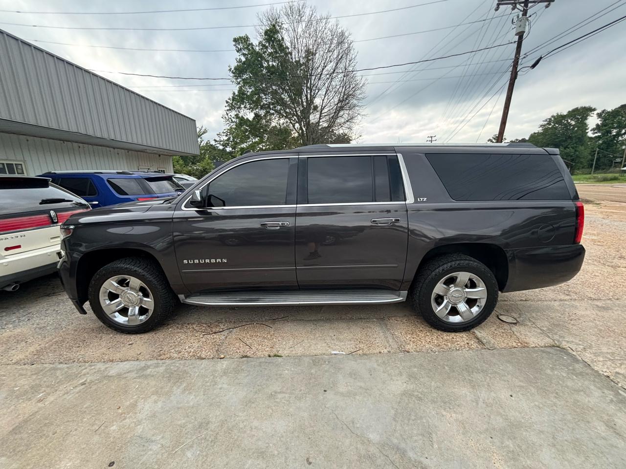 2015 Chevrolet Suburban 4WD 4dr LTZ