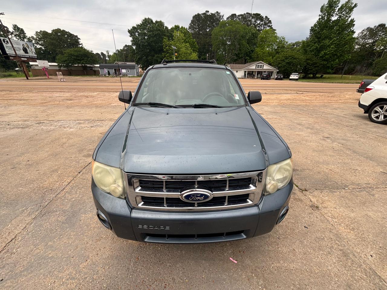 Ford Escape FWD 4dr XLT 2011