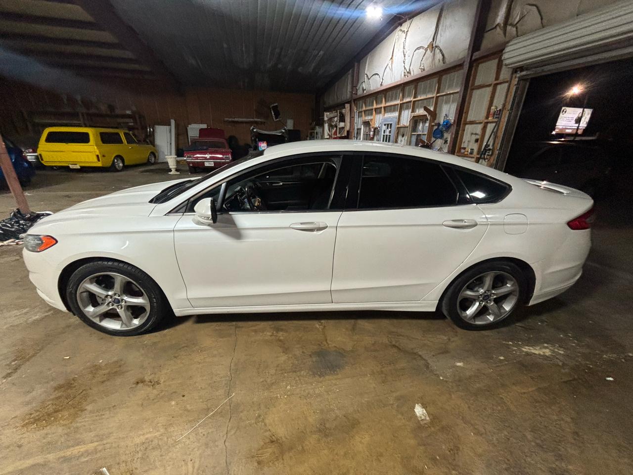 2014 Ford Fusion 4dr Sdn SE FWD