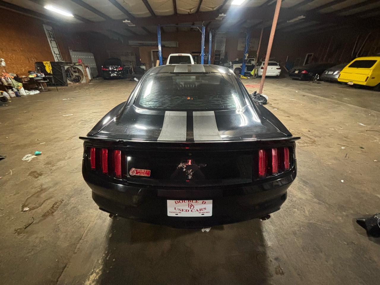 Ford Mustang 2dr Fastback V6 2015