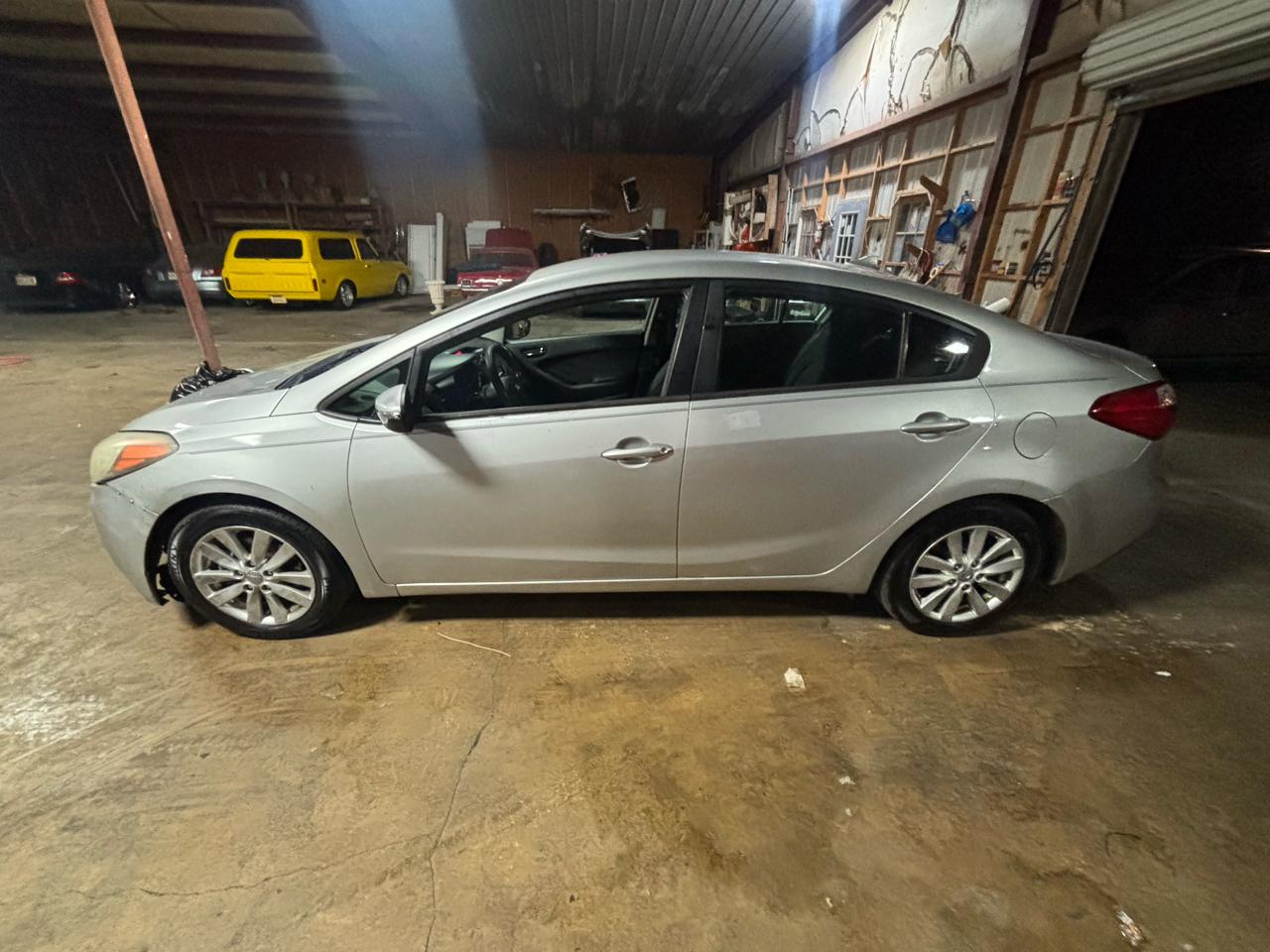 2014 Kia Forte 4dr Sdn Auto LX