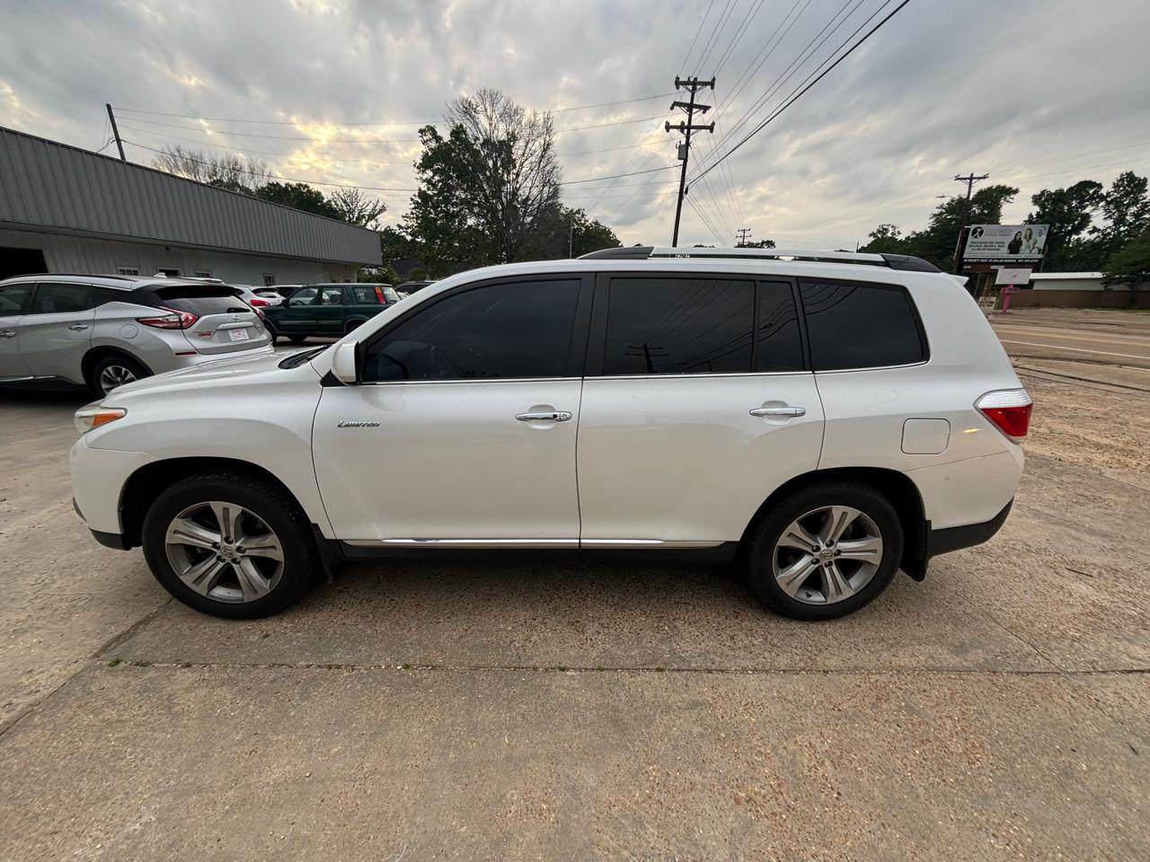 2011 Toyota Highlander FWD 4dr V6 Limited (Natl)
