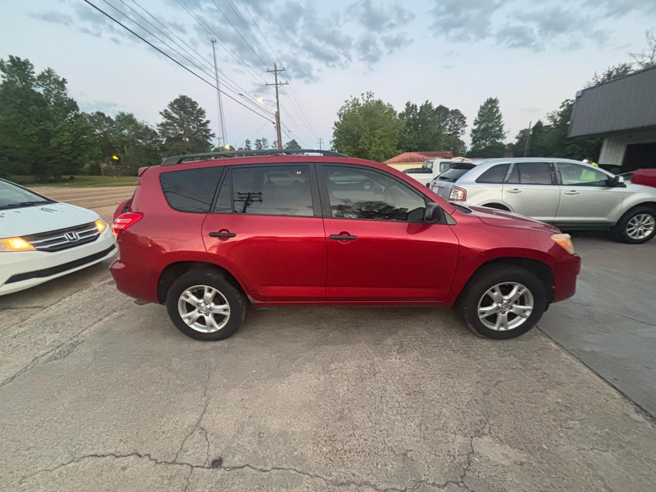 Toyota RAV4 4WD 4dr 4-cyl 4-Spd AT (Natl) 2009