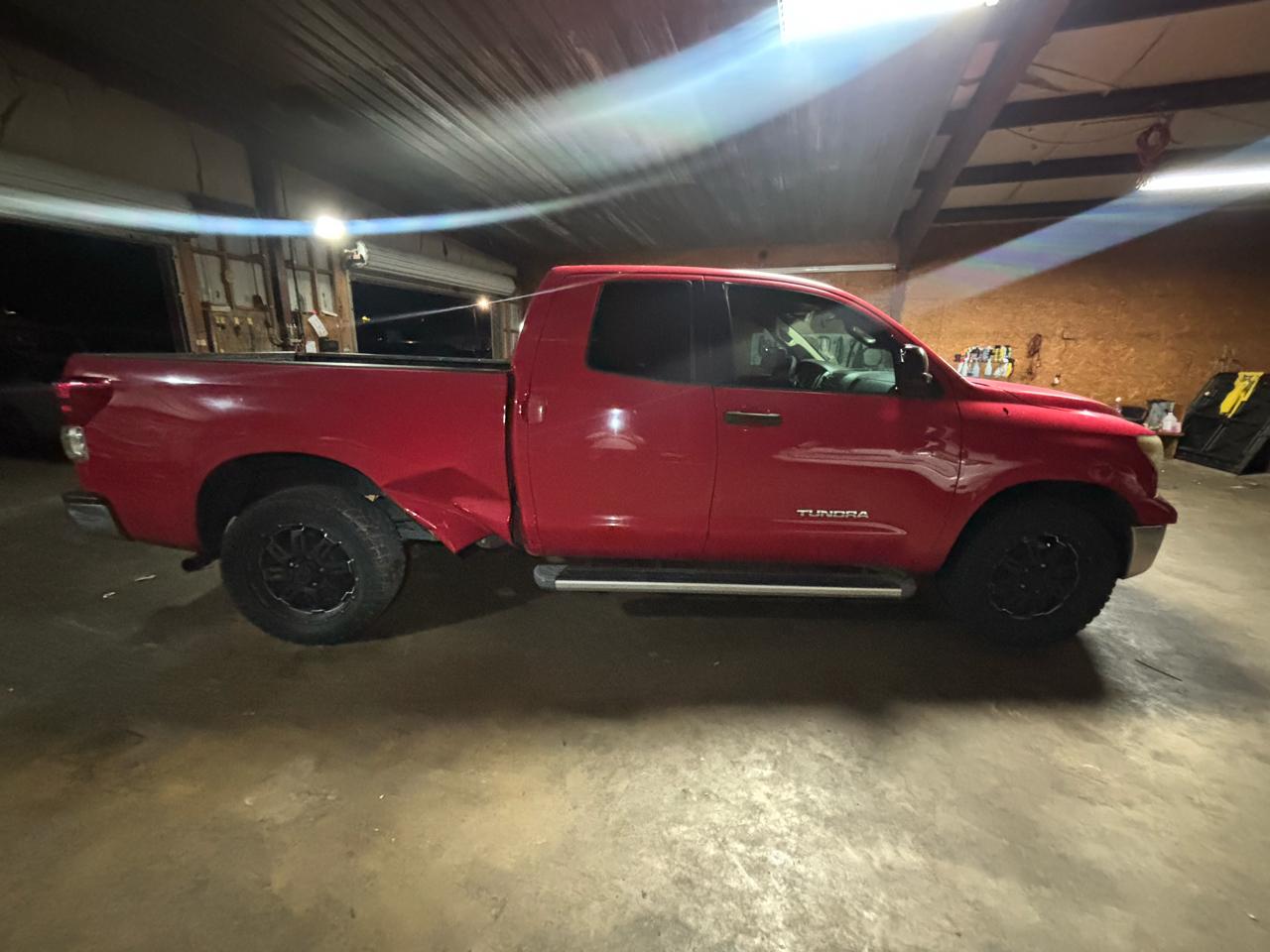 Toyota Tundra 2WD Truck Dbl 4.6L V8 6-Spd AT (Natl) 2011
