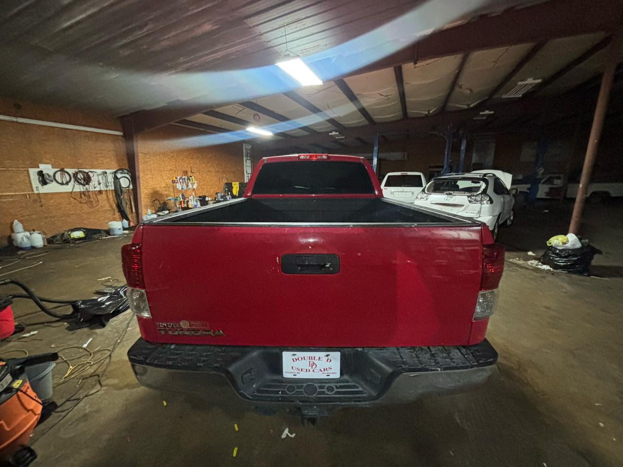 Toyota Tundra 2WD Truck Dbl 4.6L V8 6-Spd AT (Natl) 2011