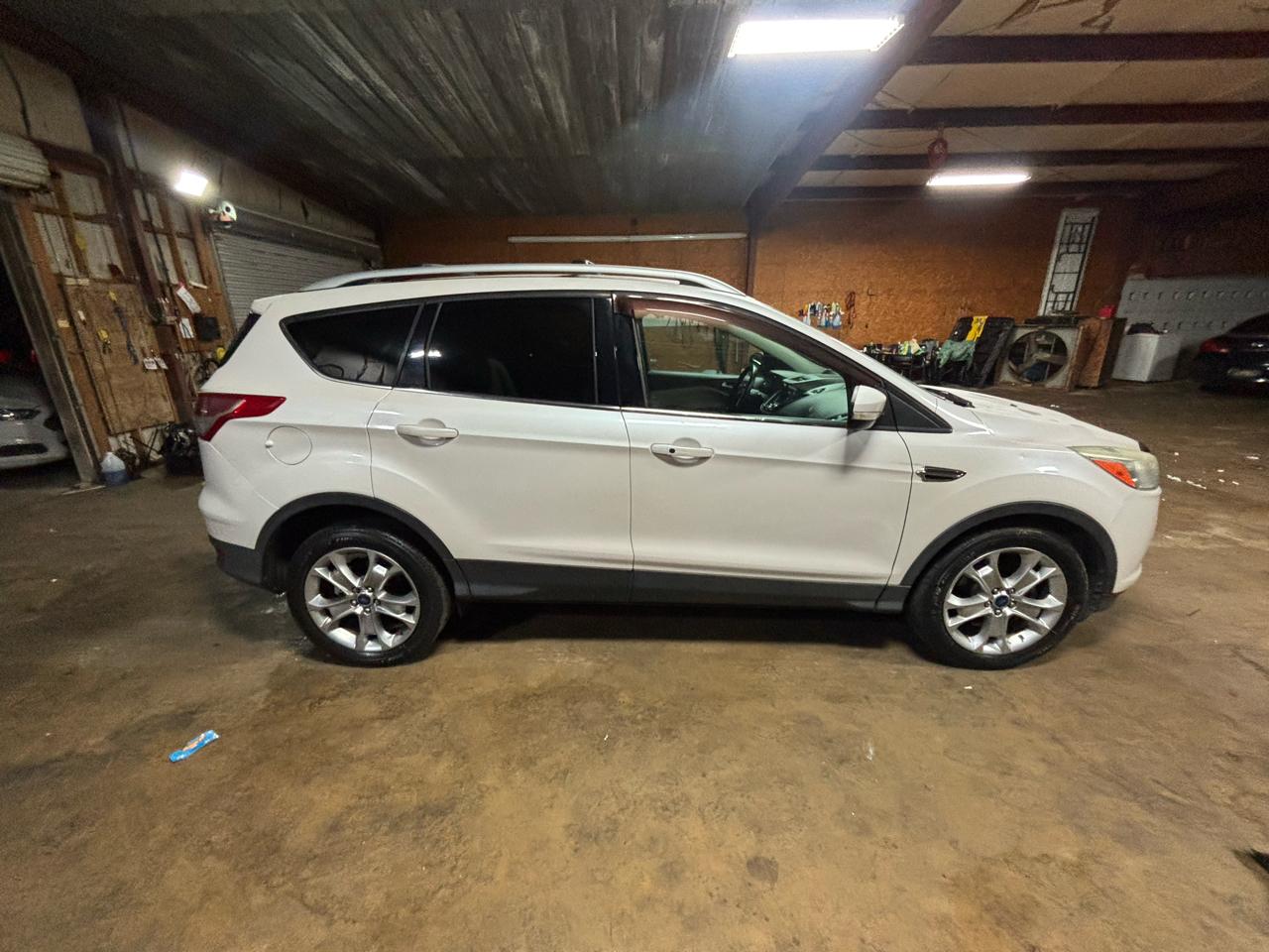Ford Escape FWD 4dr Titanium 2014