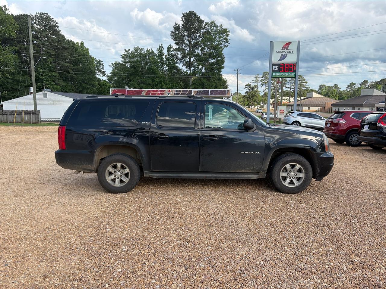 GMC Yukon XL 4WD 4dr SLT 2014