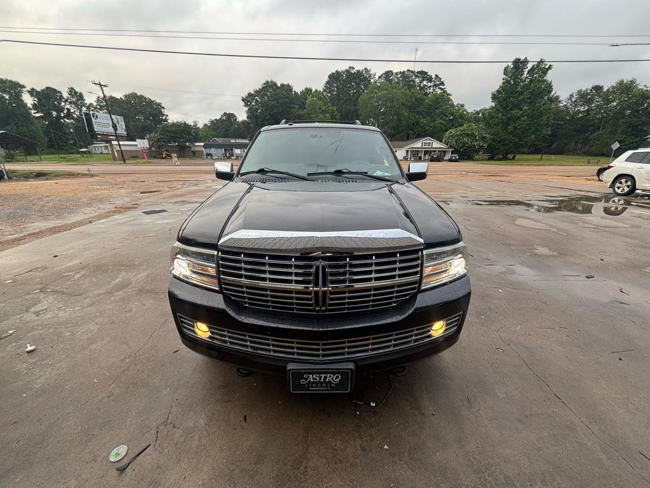 Lincoln Navigator 2WD 4dr 2013