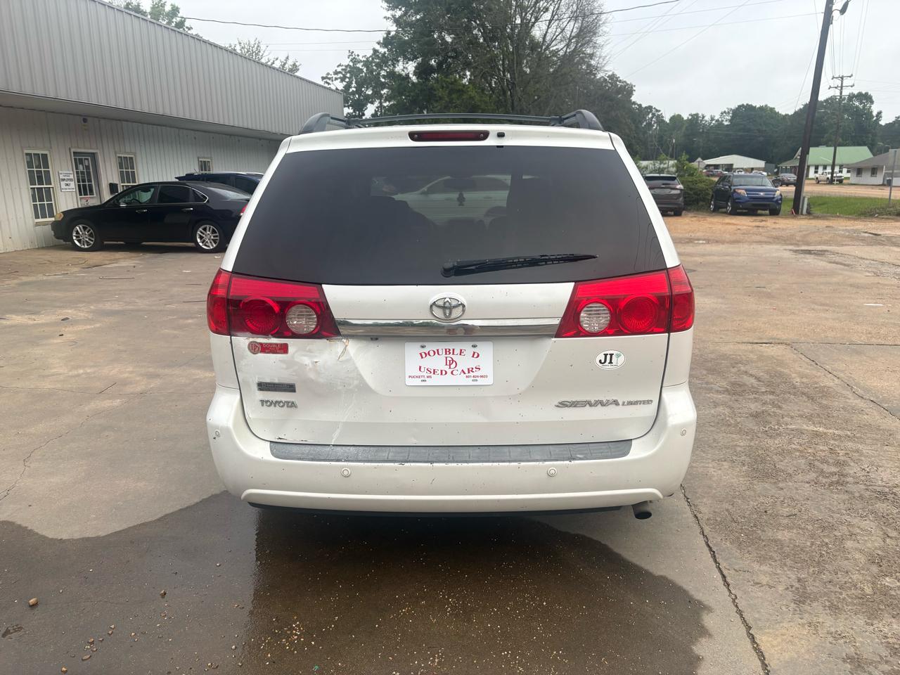 Toyota Sienna 5dr XLE FWD 7-Passenger (Natl) 2006