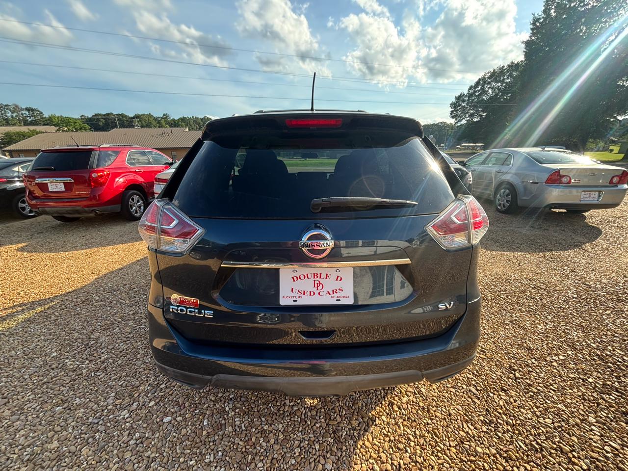 Nissan Rogue FWD 4dr SV 2015