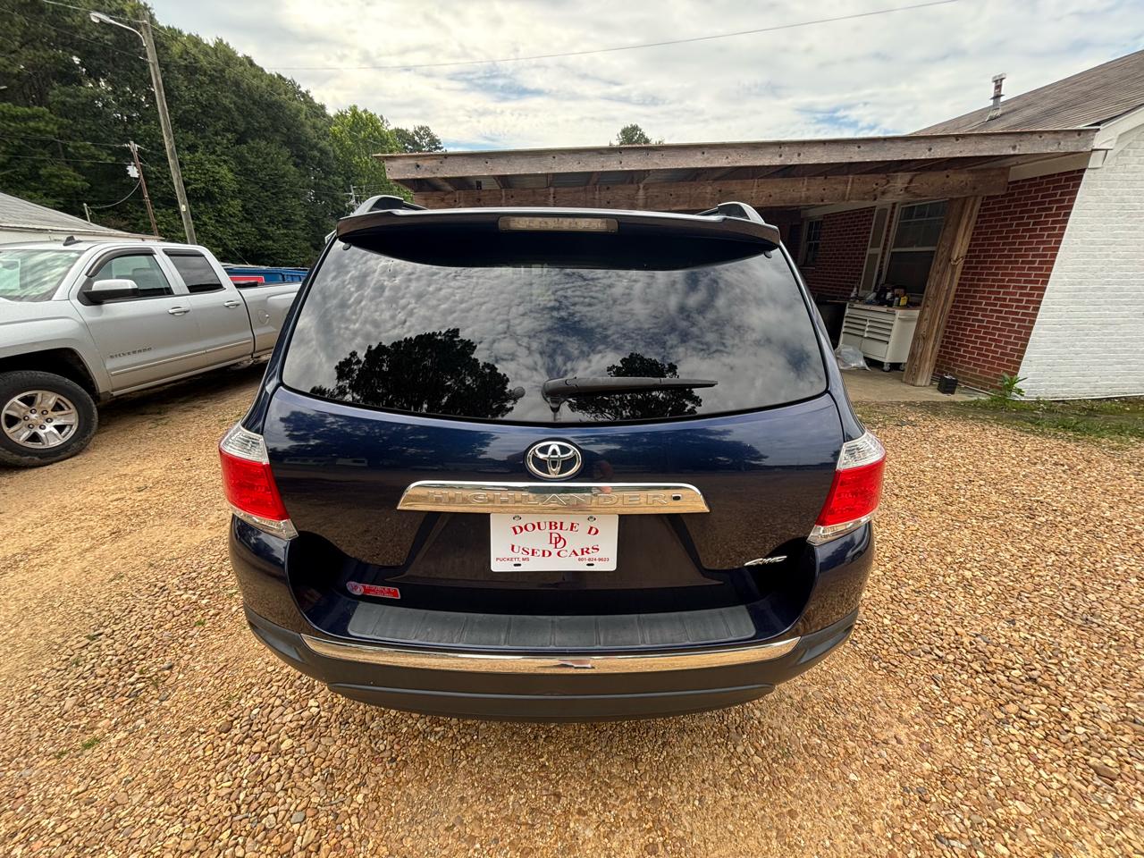 Toyota Highlander 4WD 4dr V6 (Natl) 2013