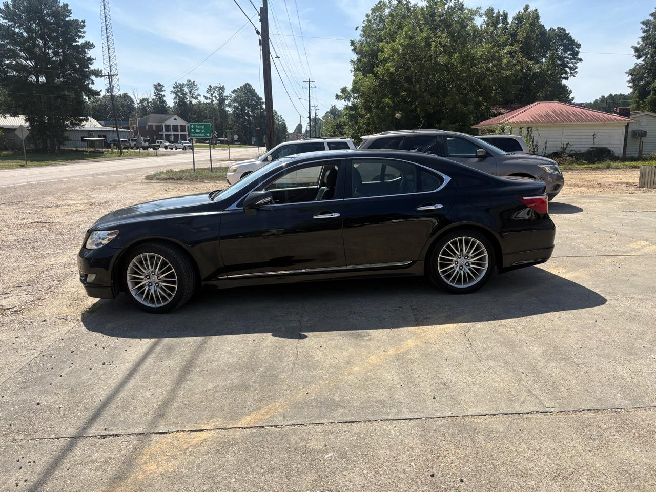 2010 Lexus LS 460 4dr Sdn RWD