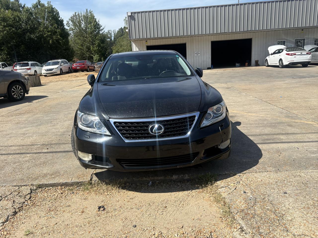 Lexus LS 460 4dr Sdn RWD 2010