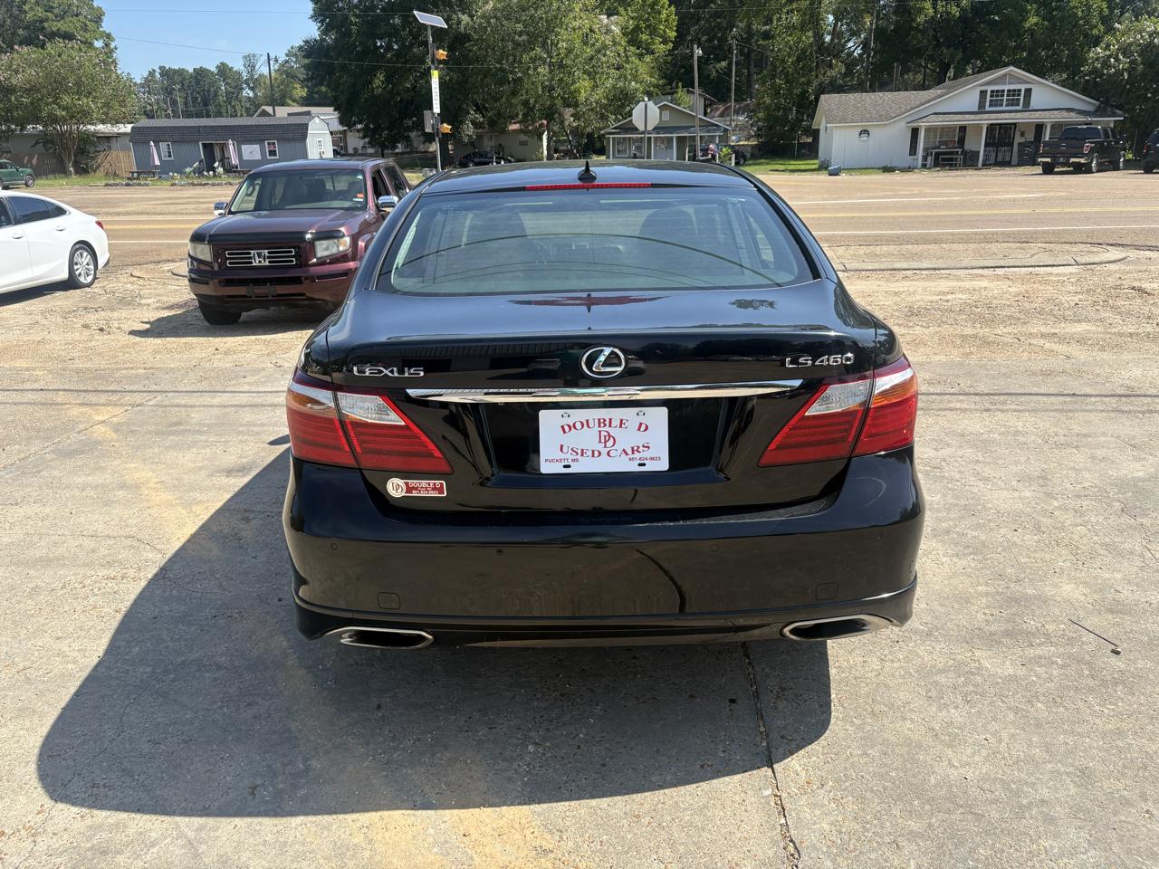 Lexus LS 460 4dr Sdn RWD 2010