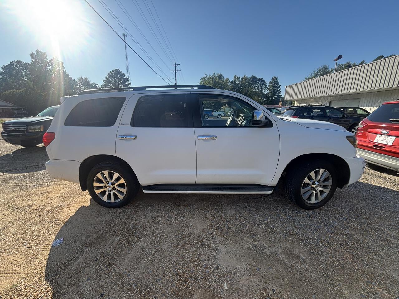 Toyota Sequoia 4WD LV8 6-Spd AT Ltd (Natl) 2010