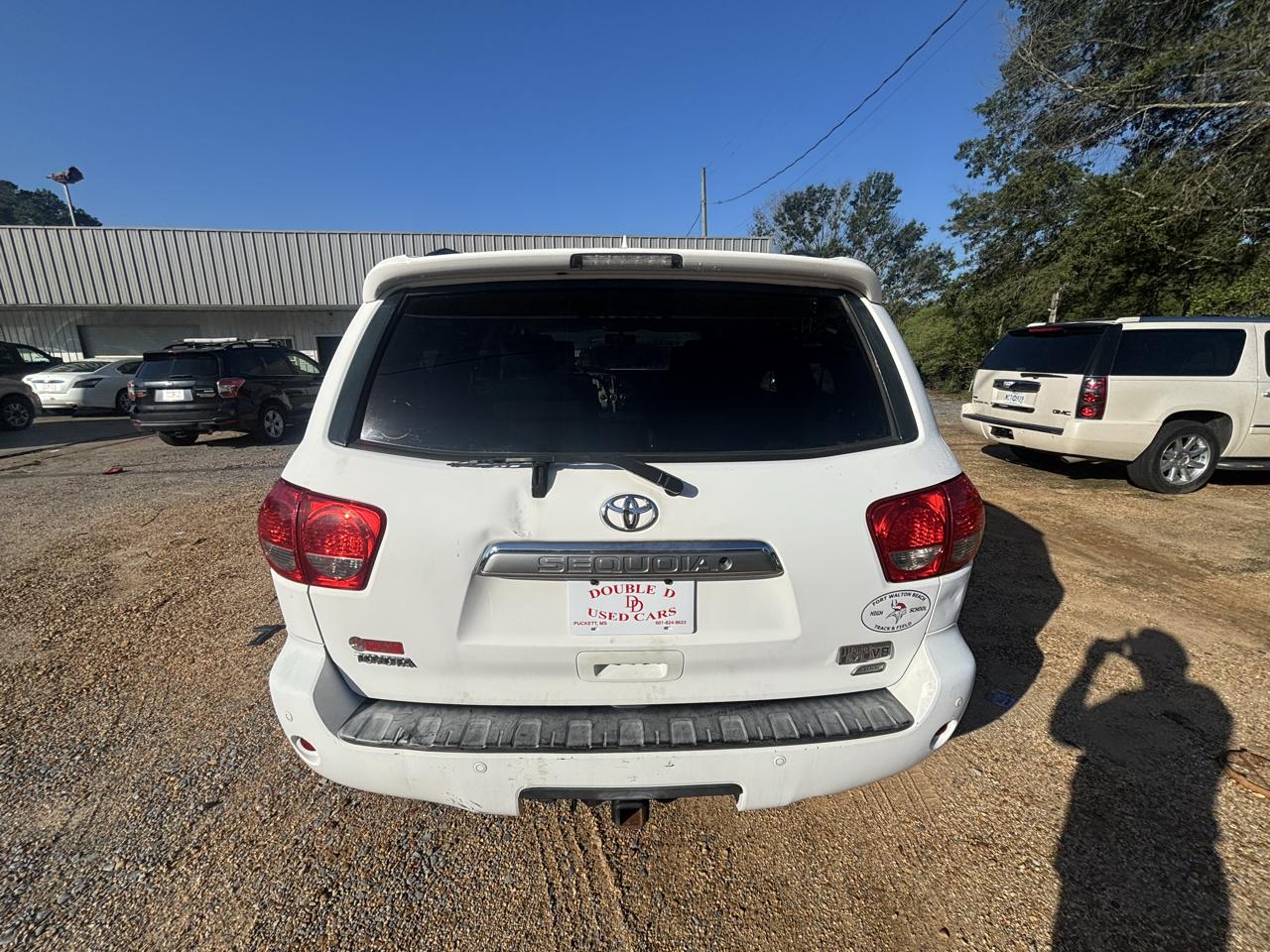 Toyota Sequoia 4WD LV8 6-Spd AT Ltd (Natl) 2010