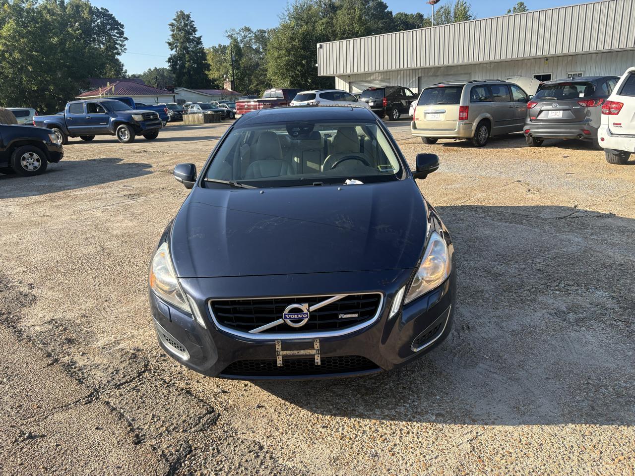 Volvo S60 FWD 4dr Sdn T5 2012